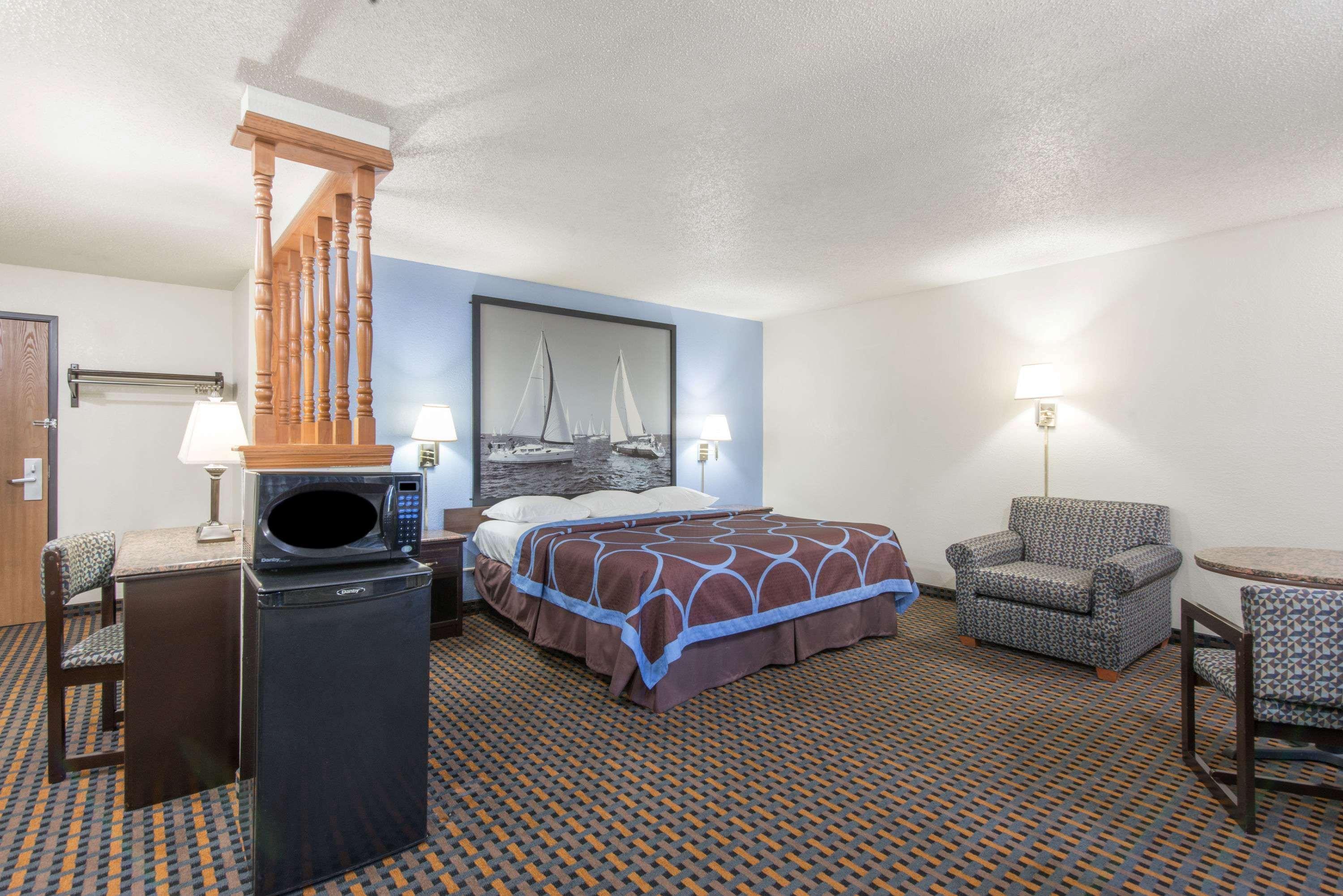 Super 8 By Wyndham New Castle Hotell Eksteriør bilde